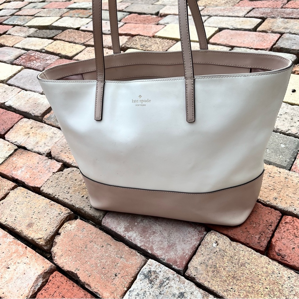 Kate Spade Cream and Tan Tote Bag